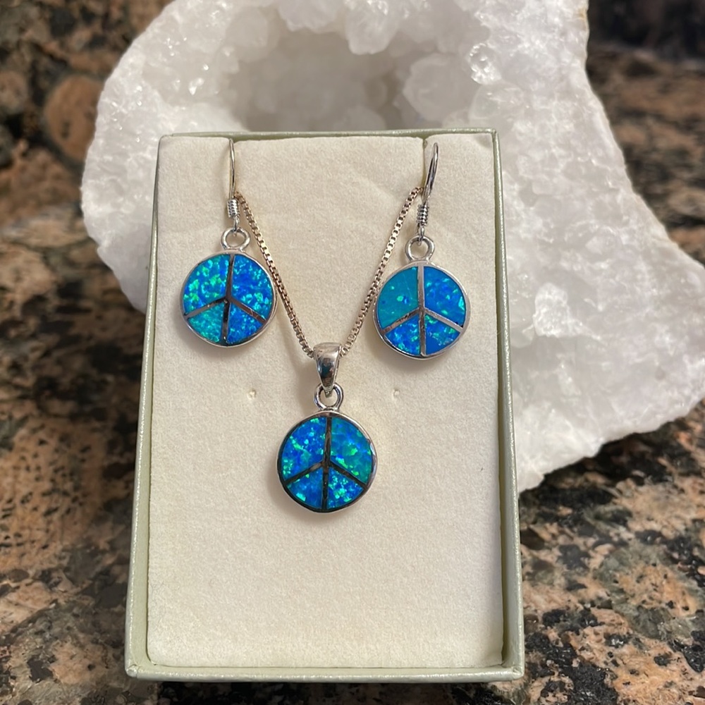 Sterling Silver Created Opal Piece Sign Earring/Pendant Set Retail 188.00 NWT